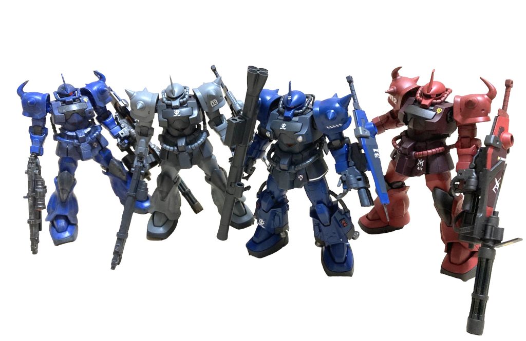 4体揃えるとガトリングシールドのせいで横に広がってしまい上手く写真が撮れませんねグフカスタムが再販してるとの事で購入しようか迷いましたが今回はスルーまた、何かを新しく製作したら投稿しますいつも閲覧ありがとうございます🙇