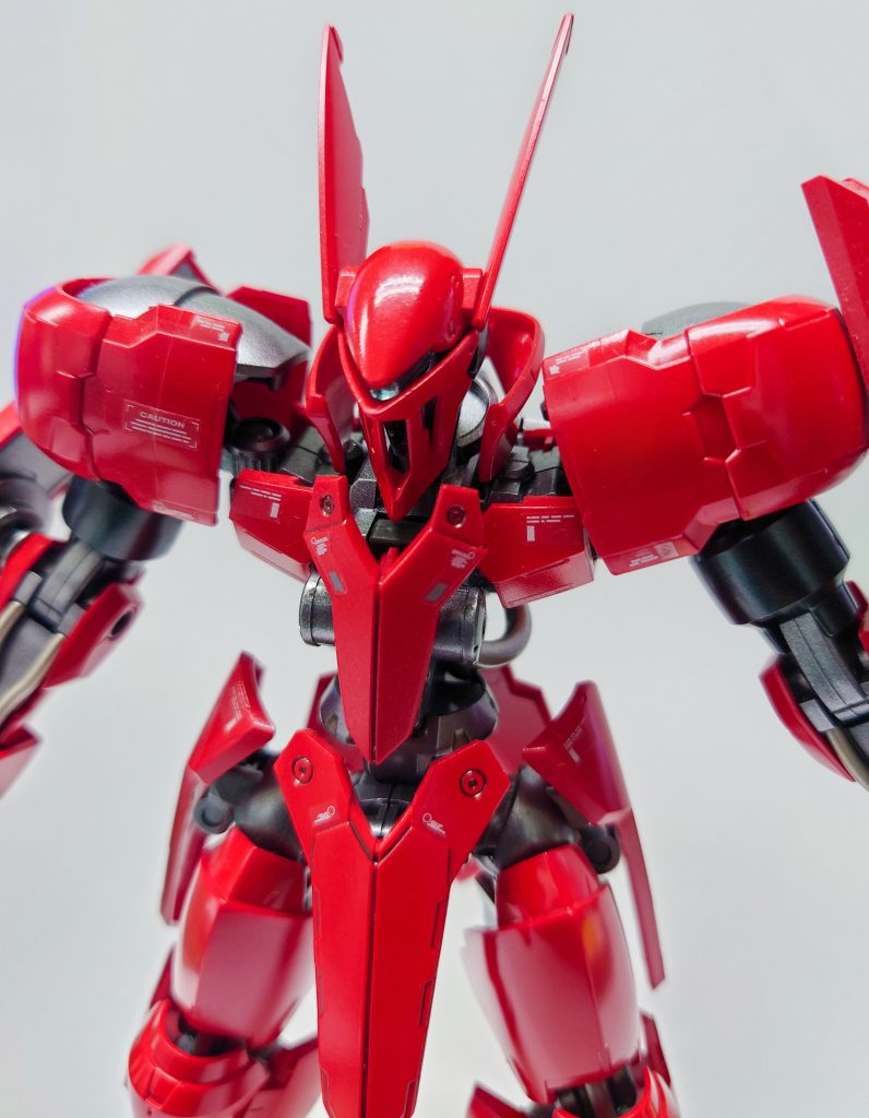 頑張ってデカール等を張り付けてみました。