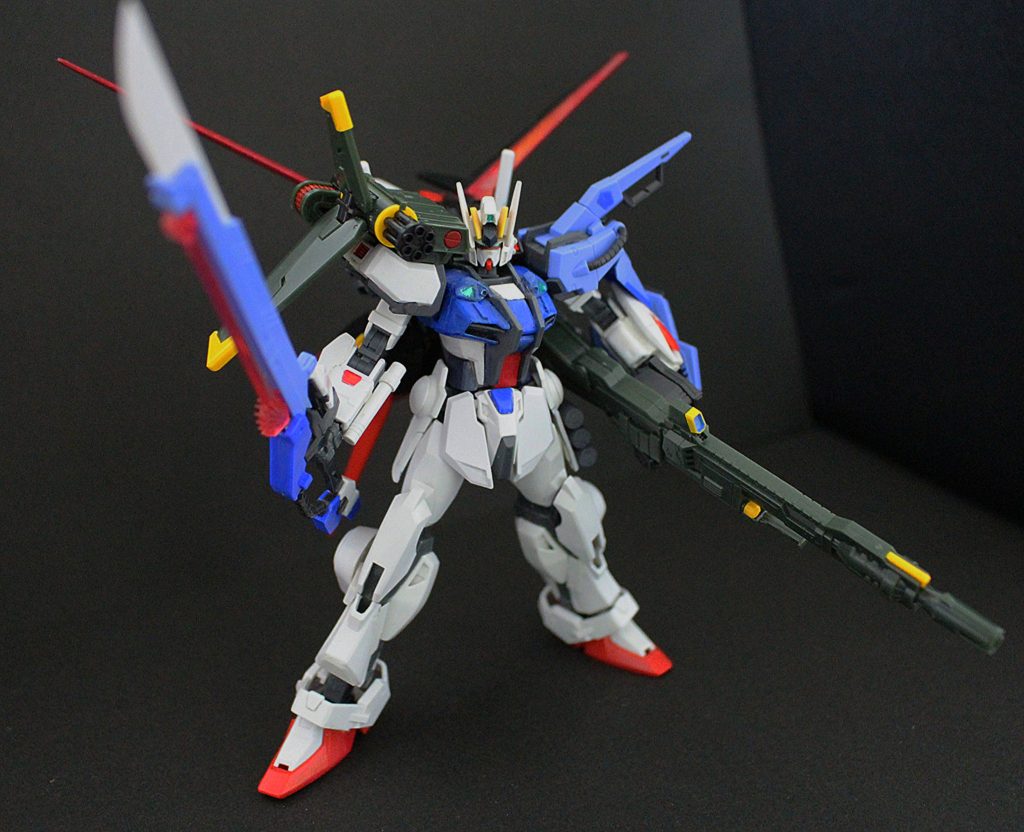 GAT-X105C ストライクヴァリアス:RE–6枚目/制作者：ゼリード・メサ