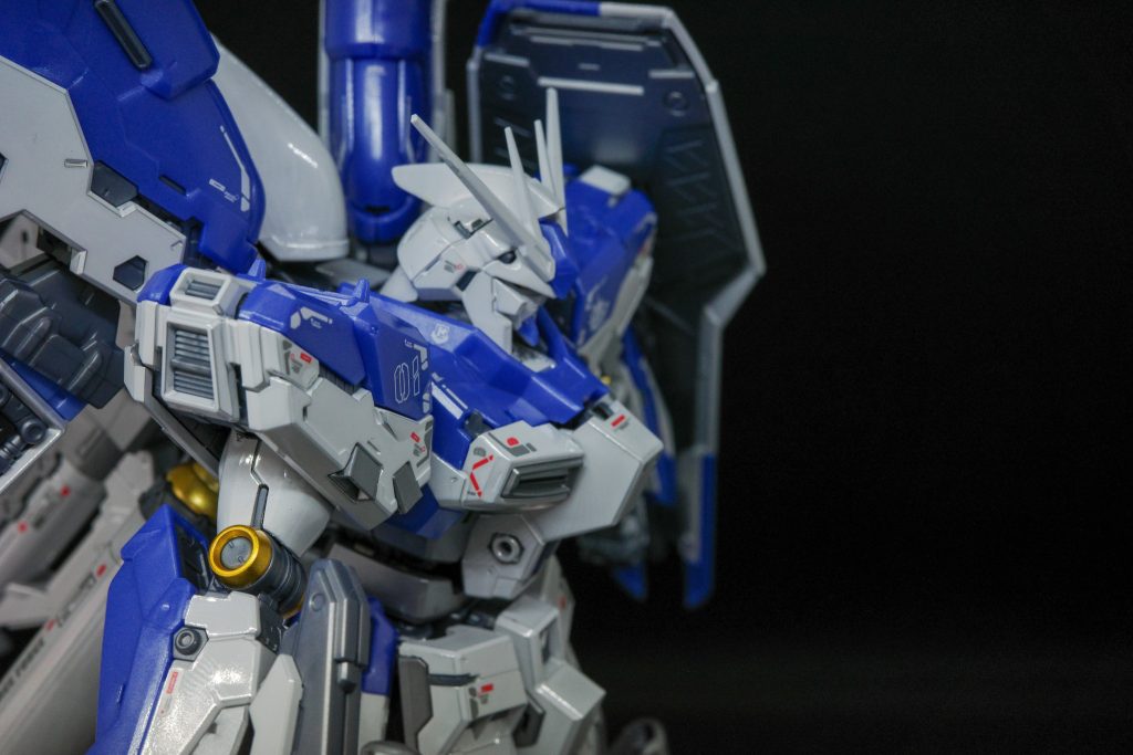 RG Hi-νガンダム チタニウムフィニッシュ+フィン・ファンネルエフェクト–5枚目/制作者：M.マウス Ver.Le