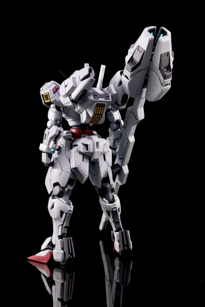 ライフルアームはオミットしネオジム磁石でアタッチメントを作成してます。その都合でライフルも2mmほど延長加工してます。