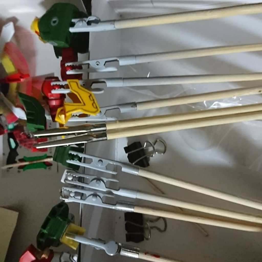 左のゴッドフィンガー–3枚目/制作者:福狼。