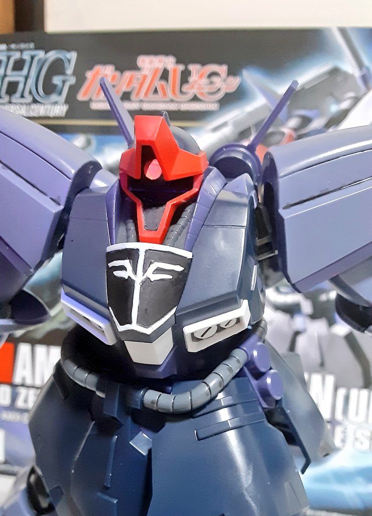 モノアイ上向き状態。