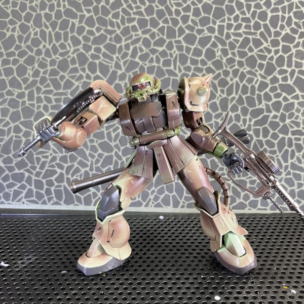 戦場からの帰還ザクⅡ再び