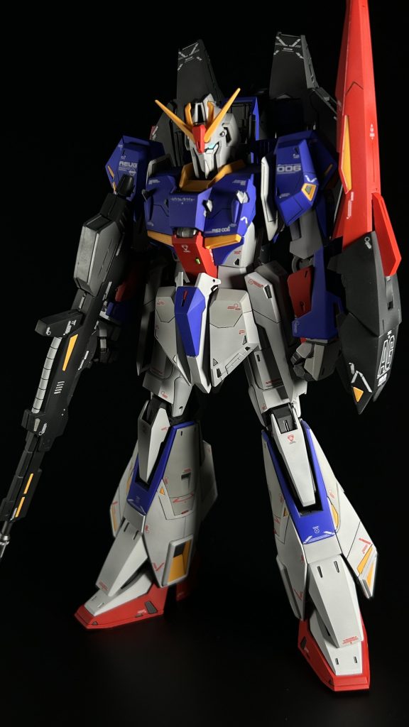 改修工程難しいことは特にしていませんがモールドが少し寂しい箇所もあったので少し追加しています。表面処理既存スジボリを深く、凹凸周りにスジボリ、全体的にスジボリを追加プラチップを少々(胸・腰、シールド)