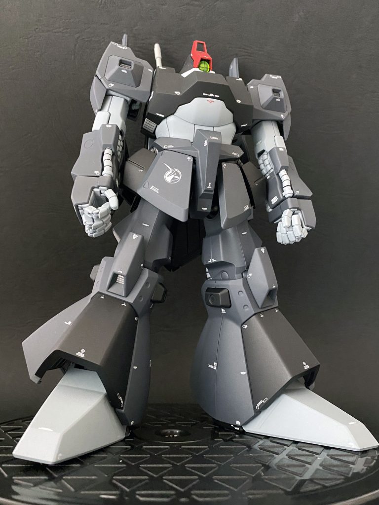ボリューム感満点。でも何故かスタイリッシュ。