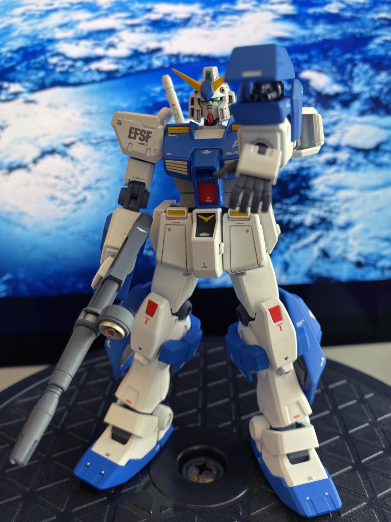 アレックスといえば腕のガトリング。