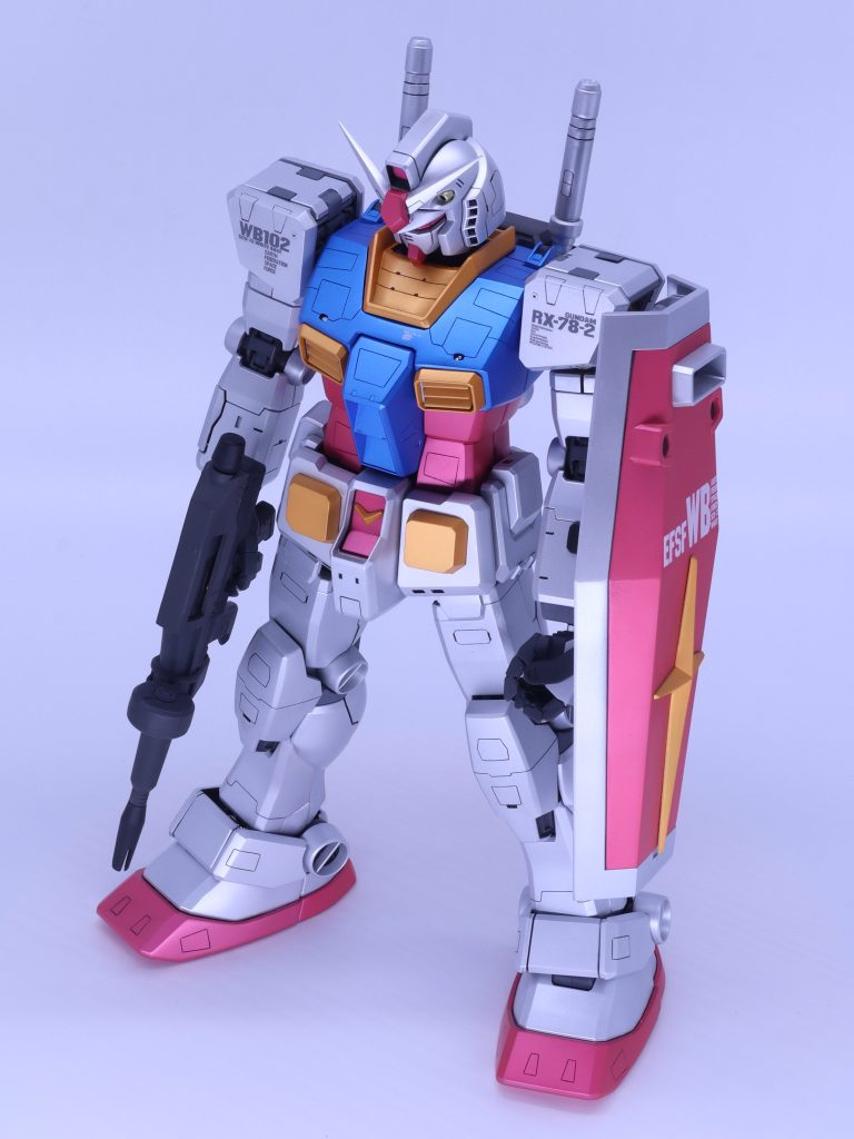 腰アーマー左には例のボタンをつけてます