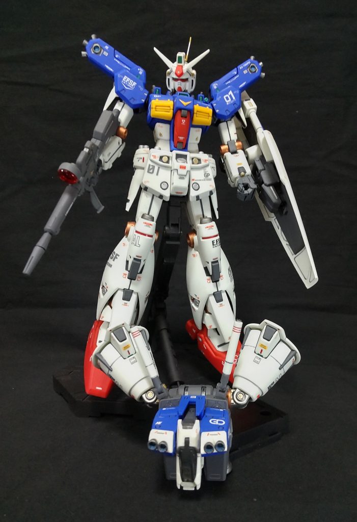 ダミーのコアブロックを仕込んでますのでコアファイターと分けて飾ることもできます。