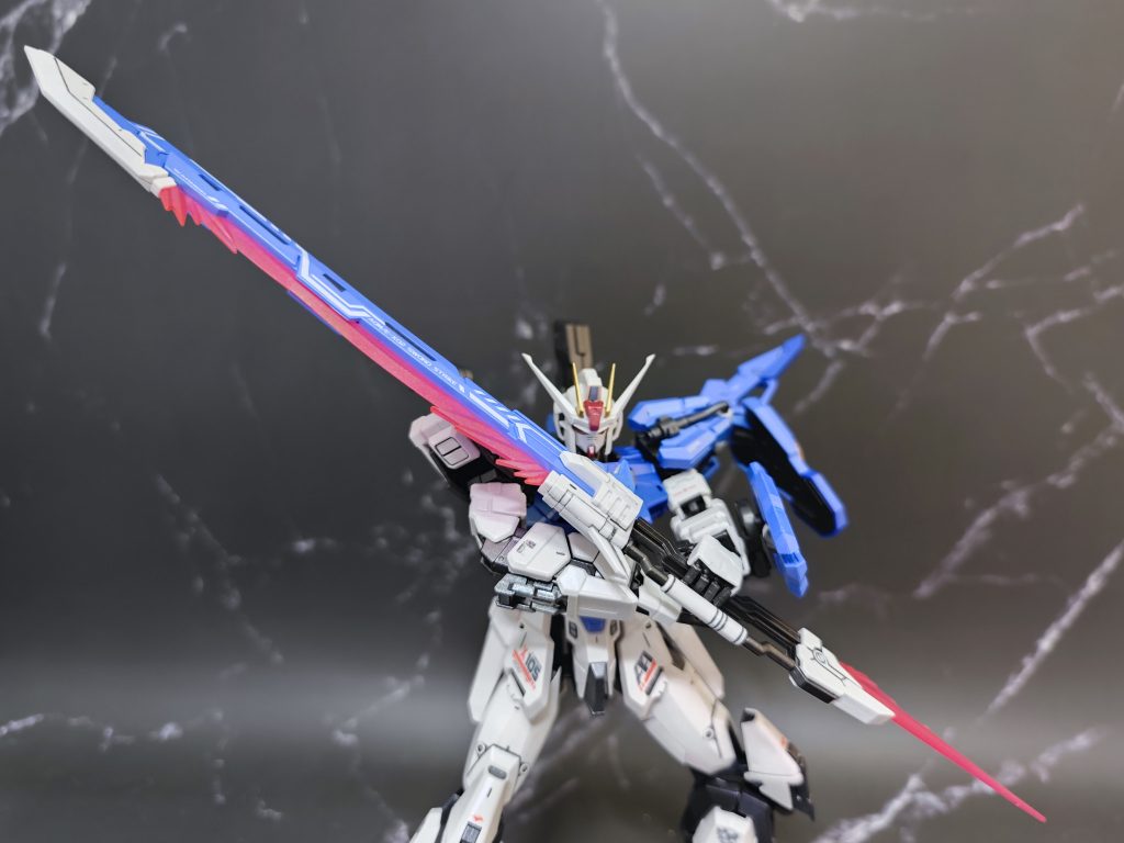 無極模玩 MG 劍裝強襲 攻擊鋼彈–2枚目/制作者：@fox_chi_zeng