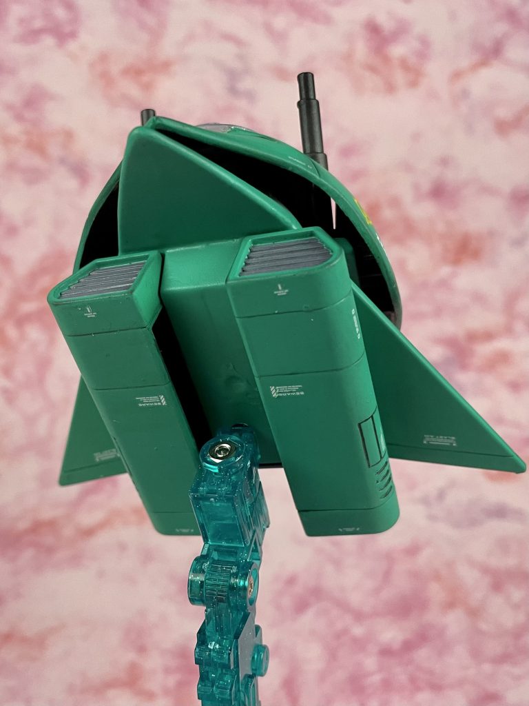 穴あけ失敗した箇所が生々しいｗ