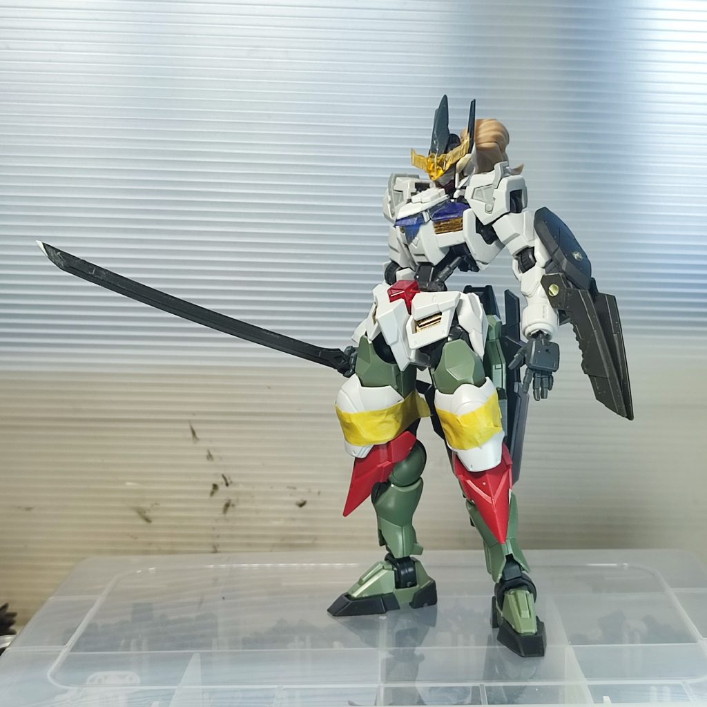 ver.3。思い切って脚をクアンタのものに総取っ替え。ちょっとシルエットが忍者らしくなりました。
