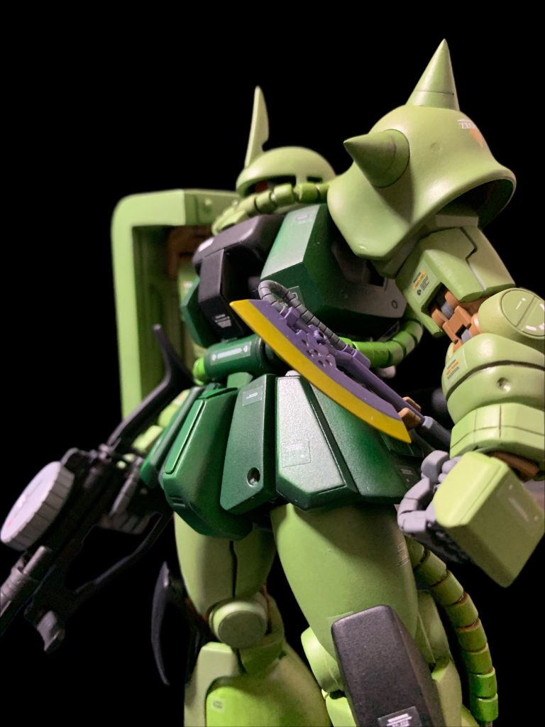 MG 1/100 MS-06S シャア専用ザク Ver.2.0（量産機カラーへ改修）–7枚目/制作者：ミヤさん