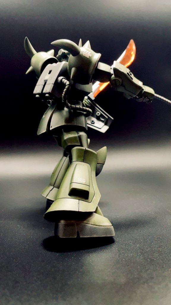 HG MS-07B グフ–3枚目/制作者：秋月ロッテ