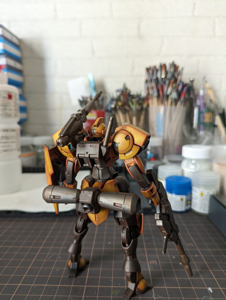 フレーム部はチッピング等でサビ表現したのですが、汚しすぎてわからん。