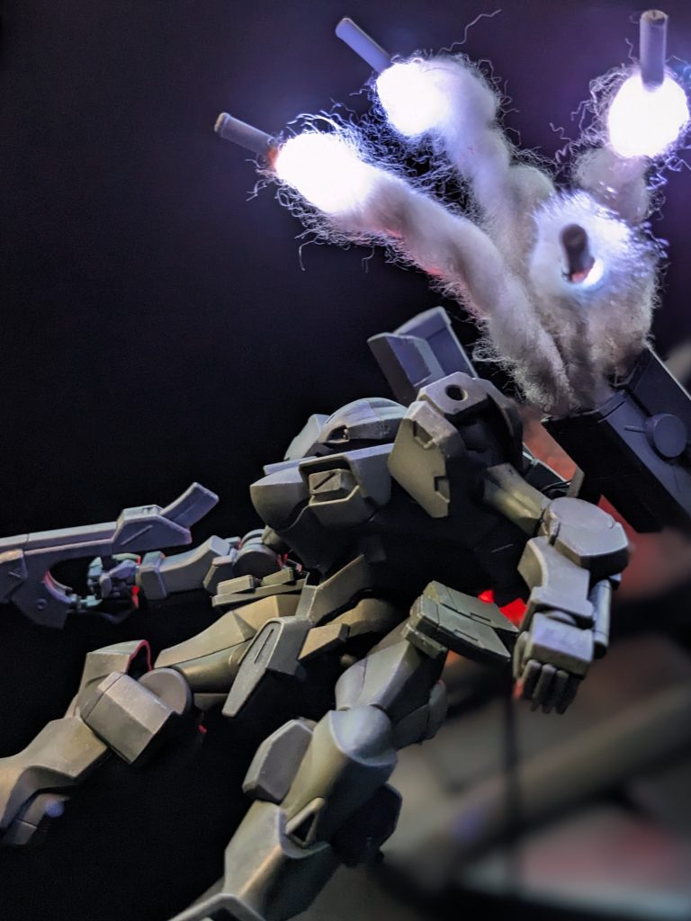 ザウォートヘヴィのアップ。ウェザリングはアクリル塗料のみ。