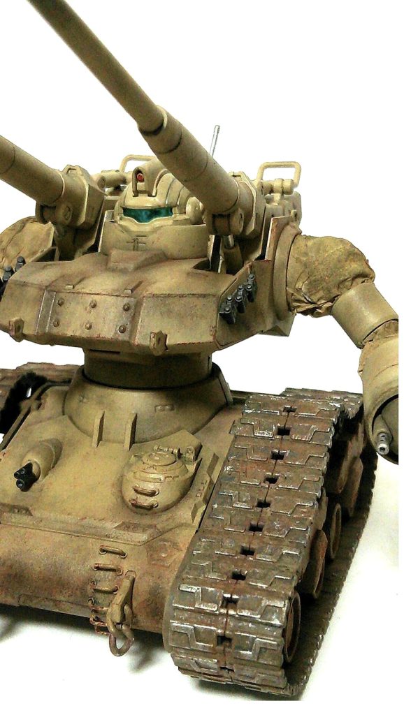 今見ると履帯の合わせ目が気になりますが、当時は見なかった事にしていたようなw