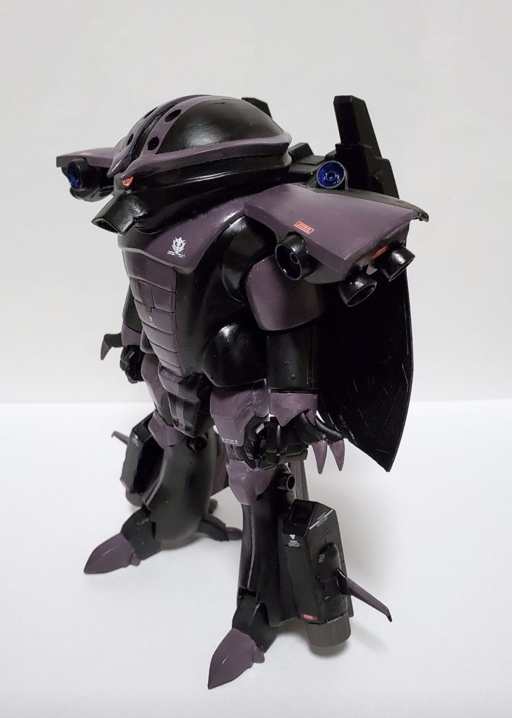 全て筆塗りです。