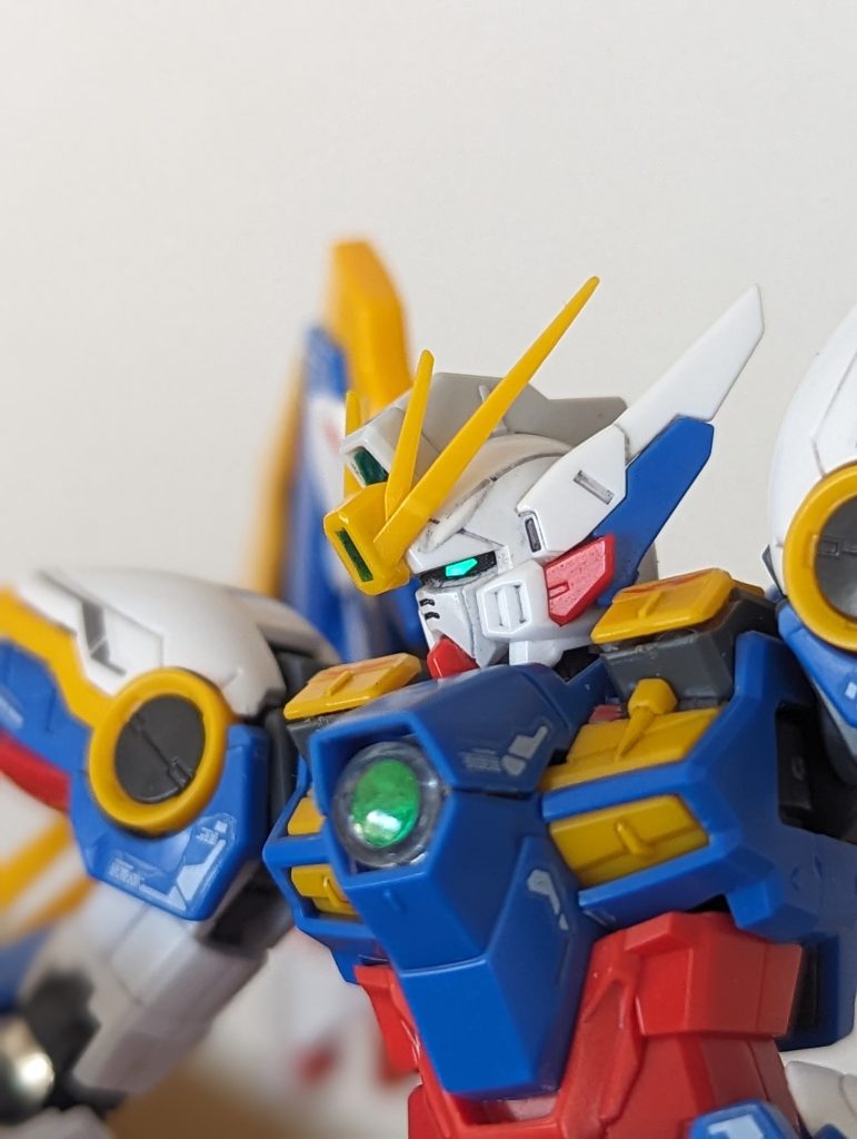 カメラアイシールは自作です。