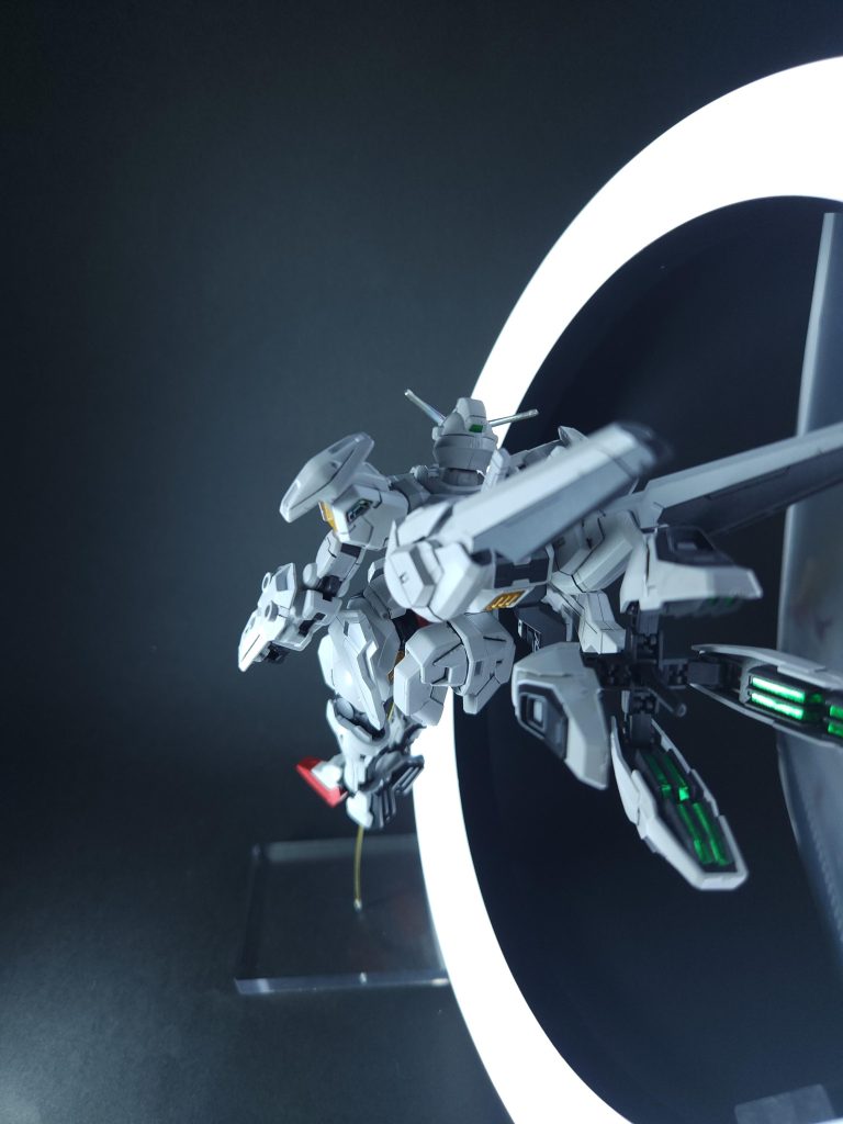 キャリバーン–3枚目/制作者：三藤 麗