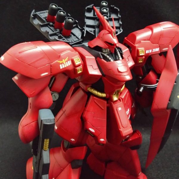 HGサザビー筆塗り全塗装&スジ彫り仕上げでカッコよさ1.5倍増