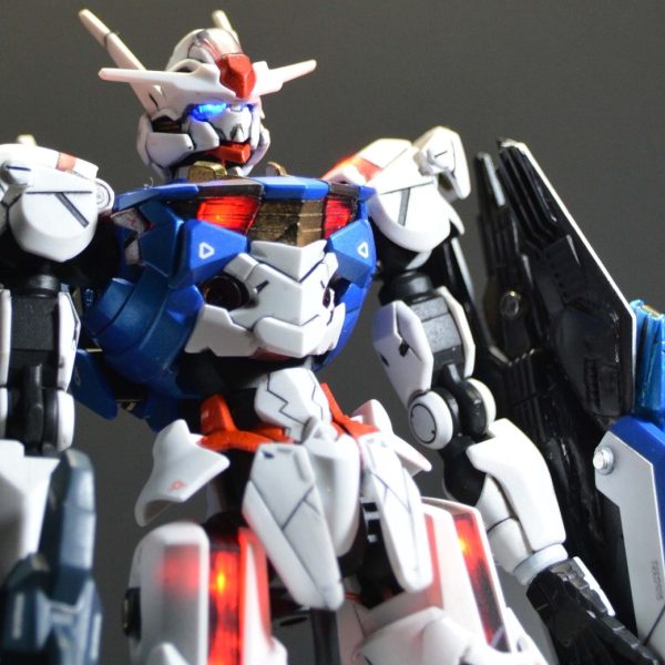 ガンダムエアリアル　電装マグネットコーテイング