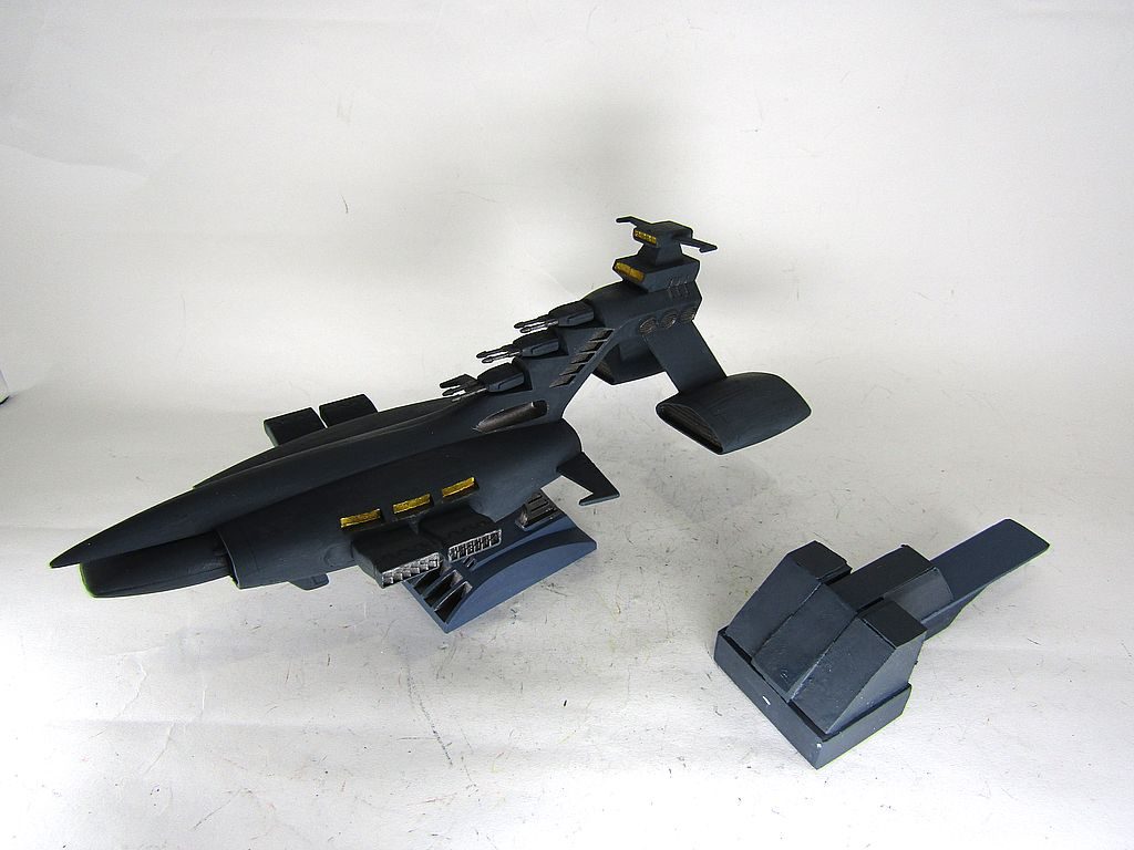 マグネットで付け外しができるようにしています。