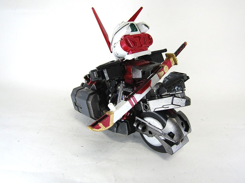 ヴェルデバスター機動捜査課隊員レッド・アストレイ–3枚目/制作者:Edmond.Tama