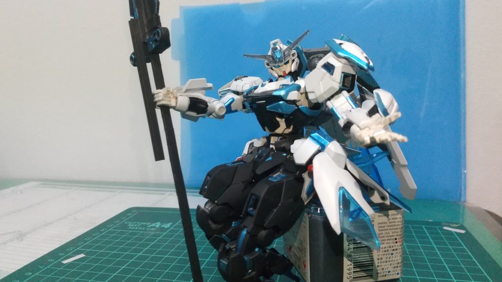 少し一休み…足組は…構造上できないから…