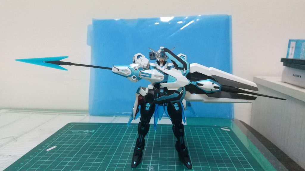 槍にエスカッシャンを合体させることも可能