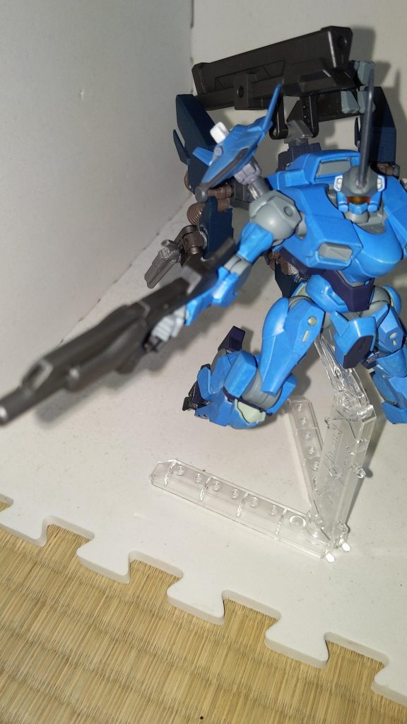 ロングビームガンザウォートヘヴィに付属するアタッチメントにより射程距離が強化されている。