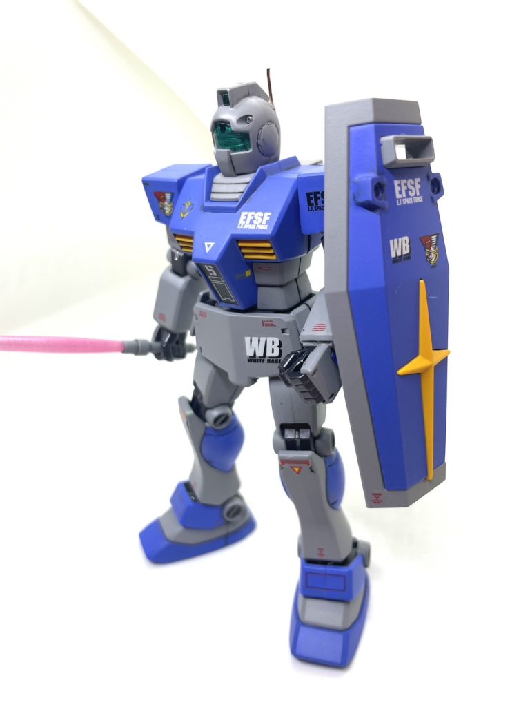 アンテナをリード線を使用してつけました！スレッガーさんもう少し活躍してほしかった(´；ω；｀)悲しいけどこれガンスタなのよねm(_ _)mあーレモンサワー飲めます笑乾杯！！