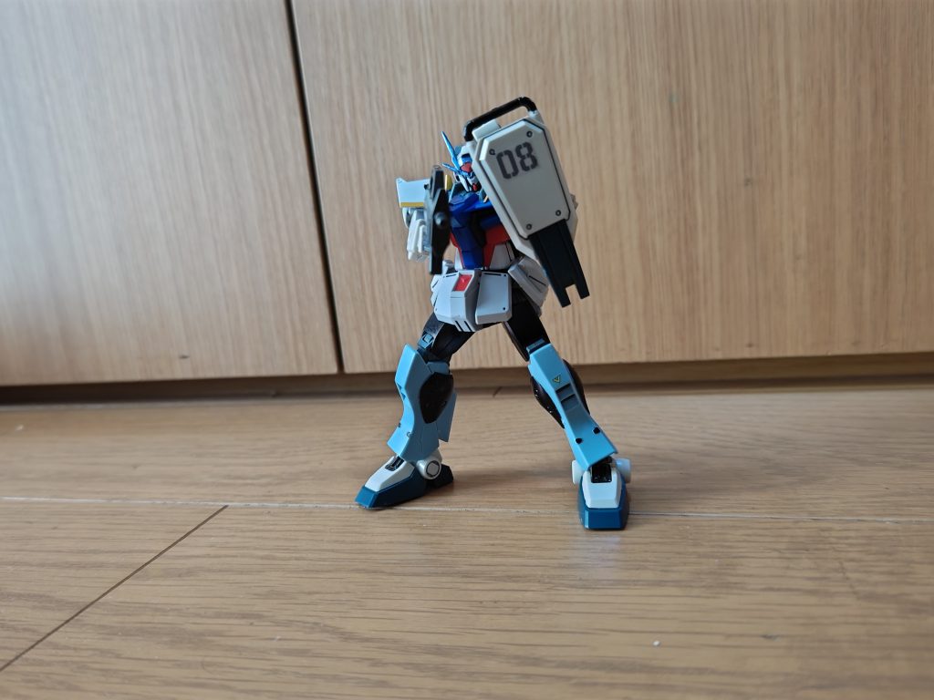 対MS用マシンガンで攻撃！