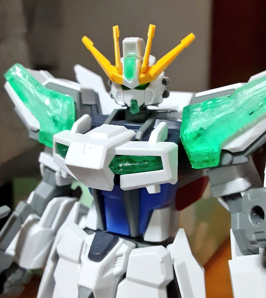 アップ写真。マスク部分もクリアーグリーンにしてます。