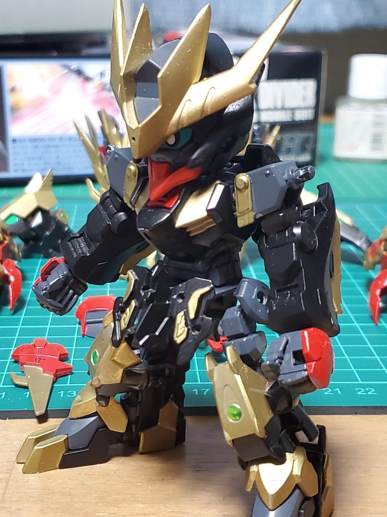 SDといえば、まずは軽装タイプ!この状態では素早さで相手を翻弄して、徒手空拳で戦闘を行うという設定です。