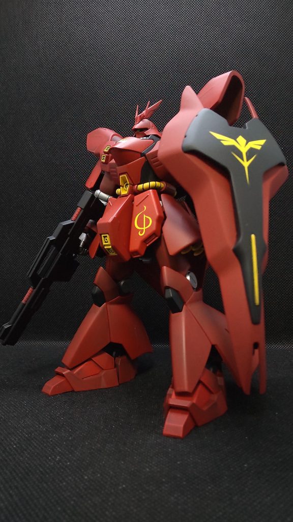 …とまぁそんな話で制作開始したんです(笑)CCAのHGキットは今後時間を掛けて作って行く予定です。（２年前に作ったνガンダムはちょっと違う形でリベンジ予定）基本的に特別な事をしないで普通に作って行くつもりです。