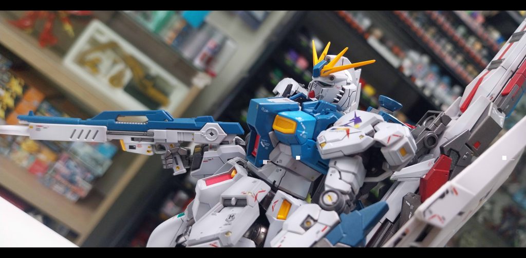 RX-93FF  νガンダム–4枚目/制作者：MF