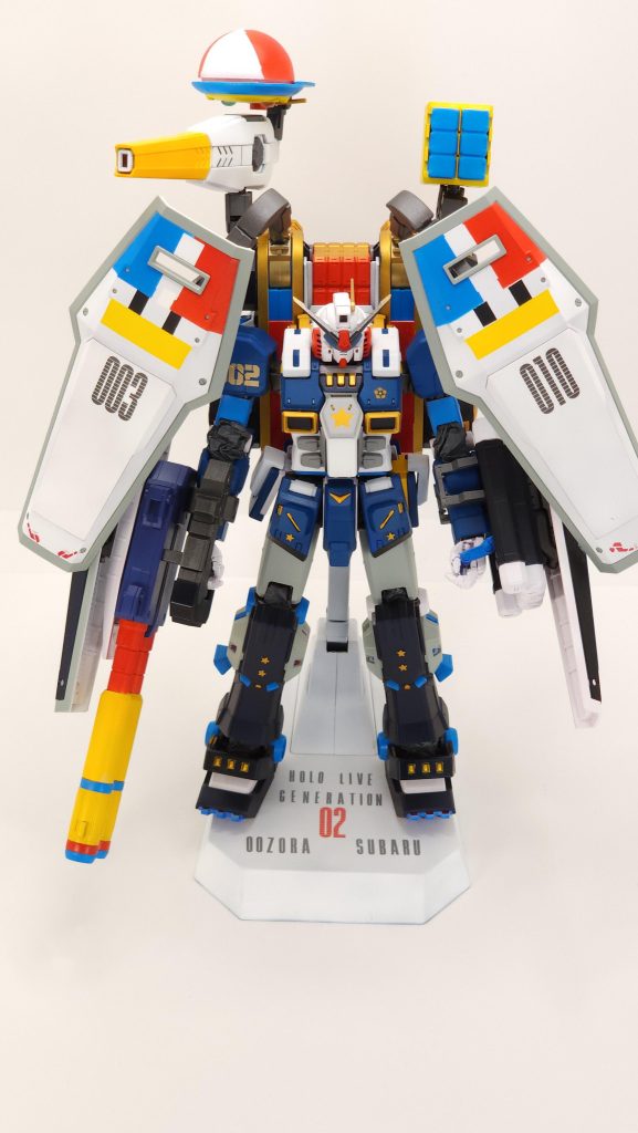 わためぇから受け継いだあじまるシールドを2枚装備!シリアルナンバーもデカールを使ってデカデカと刻印!台座も大空スバルの名を刻んでやったぜェ……