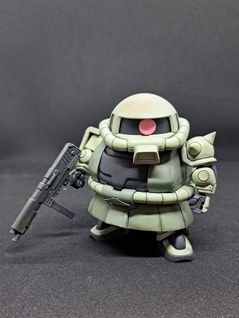 ザクにも戻ります　ウェザリング初めてやりました  