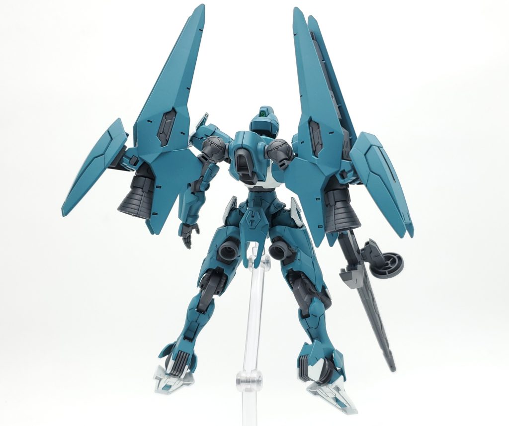 設定として高速戦闘に特化しておりパーメットスコアを上げることによりさらなる高機動化が可能。ただ、あまりの加速力に耐えれるパイロットが居らずあえなくボツになった装備。