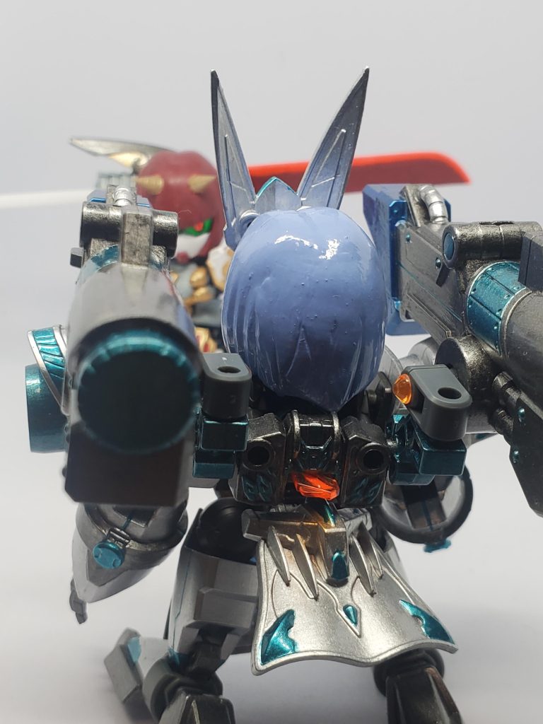 前回投稿しましたジニアさんの妹ちゃんです。以下、長く恥ずかしい設定ですので、飛ばしても大丈夫です。姉に似た特徴を持った『バケモノ』の真相を確かめるべく、単身乗り込みます。アジュガは姉のジニアに憧れていましたが、メモリを扱えない身体でした。ある日ジニアは、国の部隊で研究員をしているという男から、村に多額の寄付をする代わりに、その特異な身体を研究させて欲しいと頼まれ、村の為について行きます。結果は…