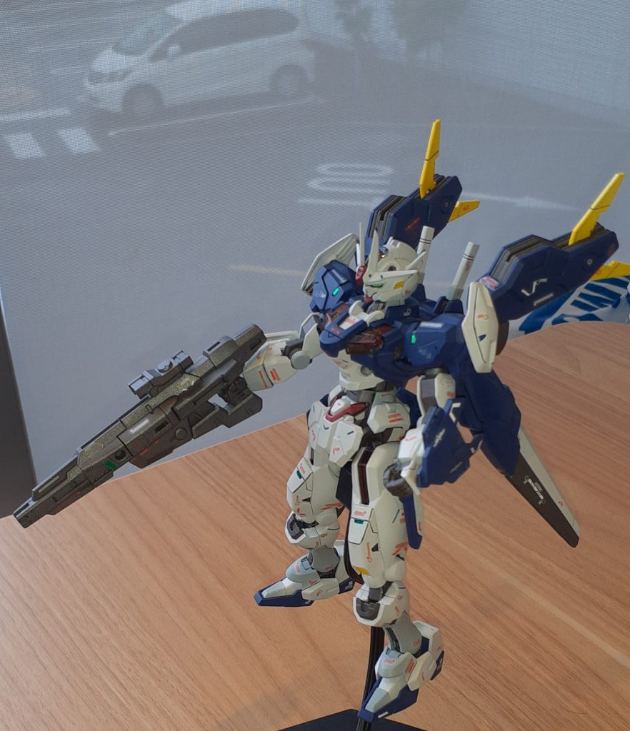 OUT…機動戦士アウターガンダム…