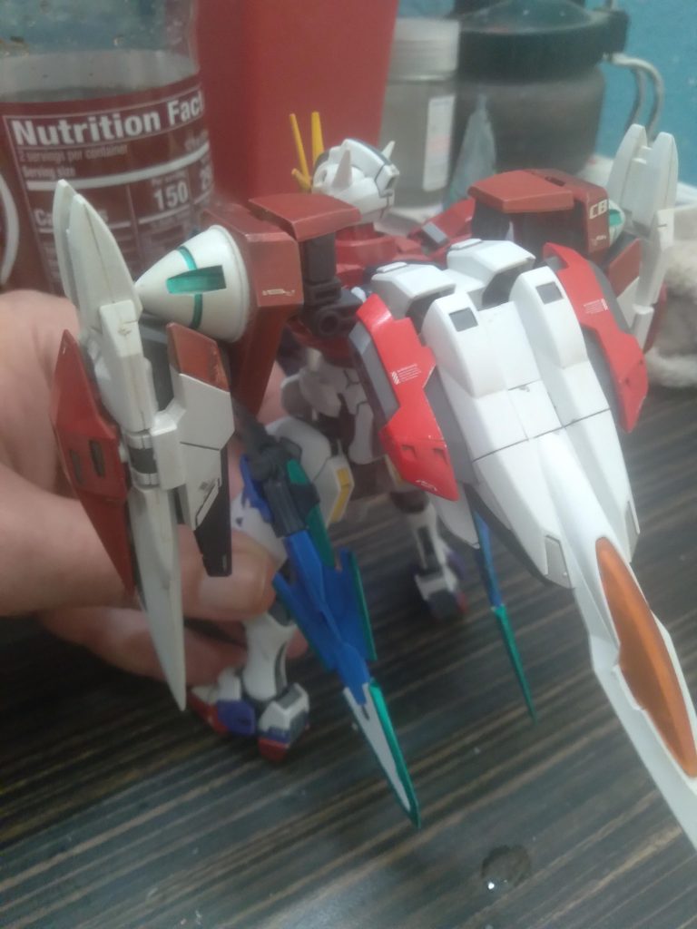 Back view. The raiser adds volume to the overall silhouette 