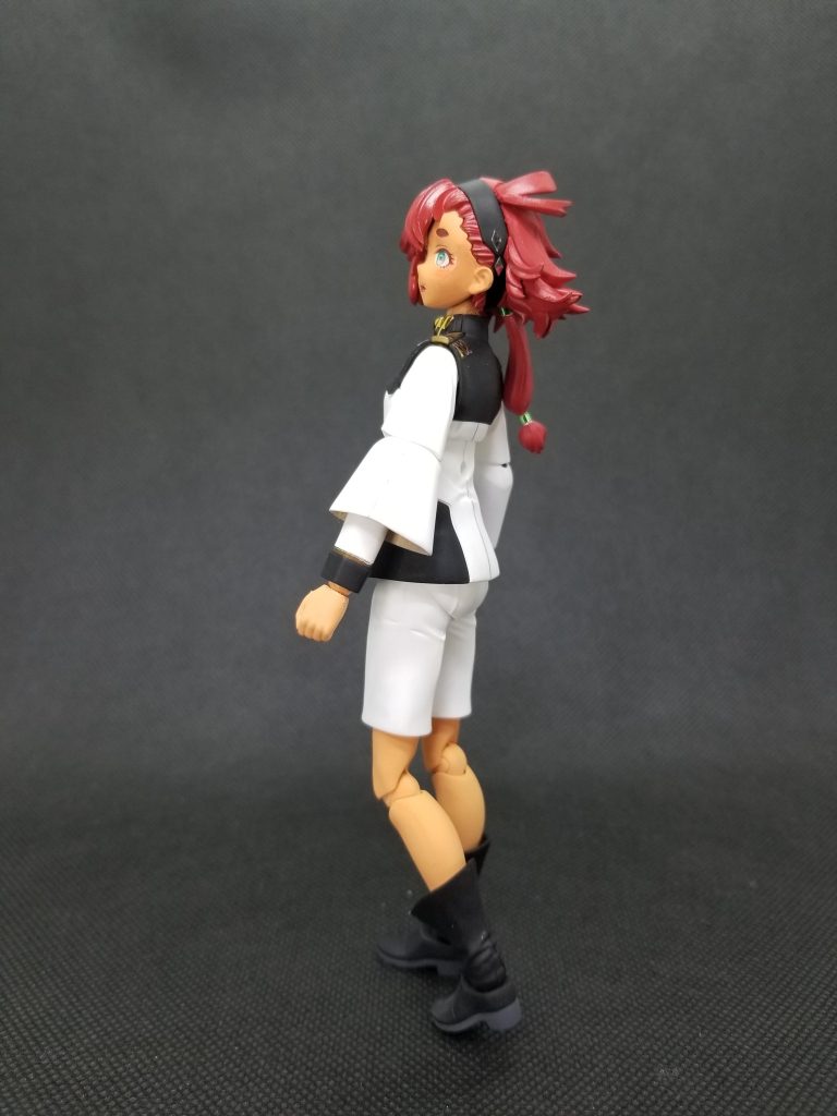 このポージングは取説からのパク…リスペクトです(笑)まぁ、完璧ではないんですが😅