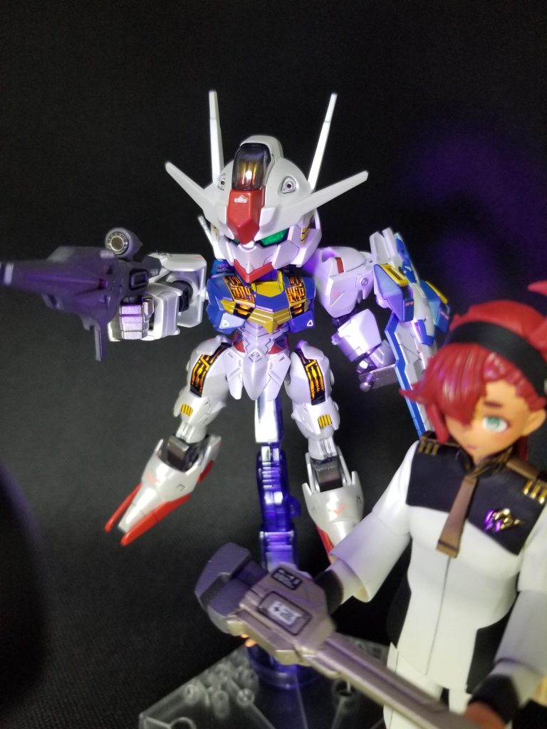 余談ですがこのSDエアリアル、投稿後にシール部分にオレンジ色の水性の蛍光マーカーでシェルユニット発光部をなぞってみたらブラックライトで手書きならではのいい感じで光ってくれました👍