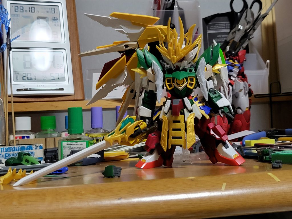 制作途中はこんな感じです。本コンテストのQ&AにSDの頭だけ使用するのはアリですが〜〜〜という項目があったので、可能な範囲で頭以外にもSDのパーツを使うよう意識してみました。以上になります、閲覧いただきありがとうございました!!