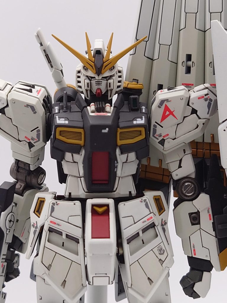 RG νガンダム–4枚目/制作者：chapee