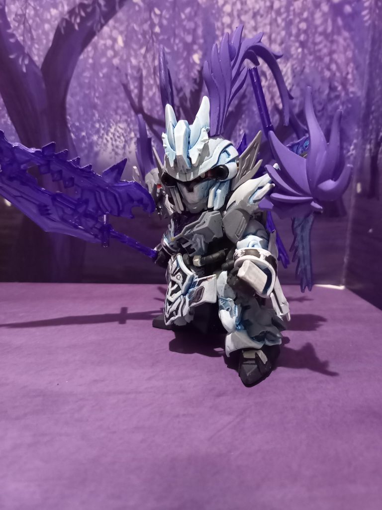 クリアパーツも紫塗装