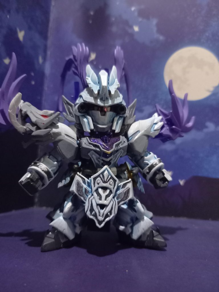 ツインアイなんだけど、わかりづらい、