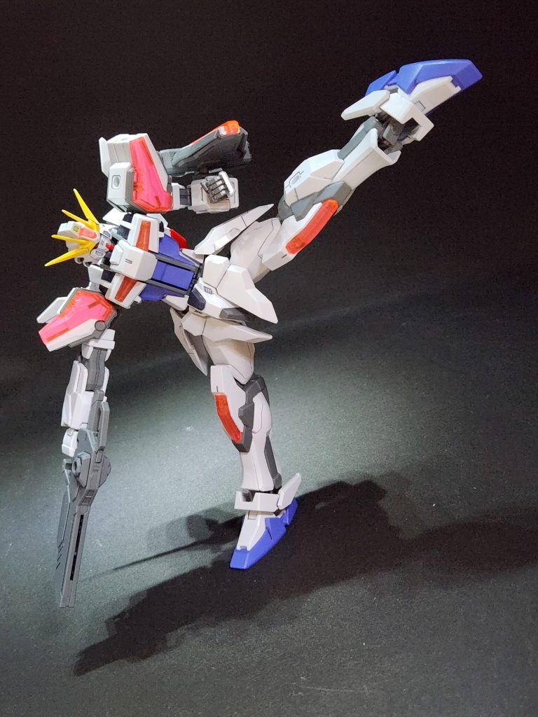 私のエントリーグレードはハイキックします改造写真は下記の製作写真に載せたので参考にどうぞ